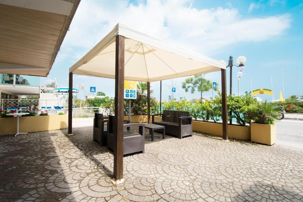 Hotel Crown Rimini Eksteriør billede